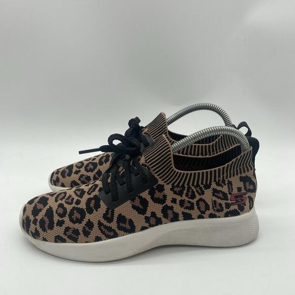 Womens Size 7.5 Skechers Ultra Flex Wild Expedition Shoes Leopard Print Sneakers - Picture 2 of 6
